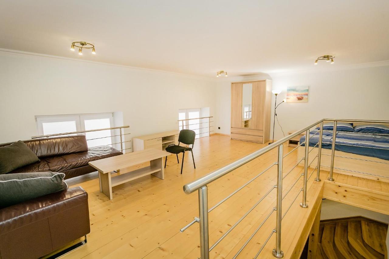 شقة ستالوفا فولا  في Apartament Stalowa المظهر الخارجي الصورة